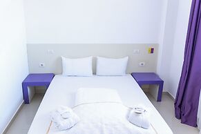 Hotel Christina Plus