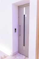 Hotel Christina Plus