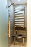 Hotel Christina Plus