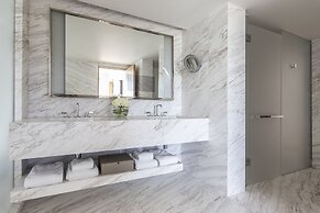 Four Seasons Astir Palace Hotel Athens