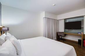 Radisson Red Campinas