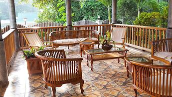 Bernique Guest House