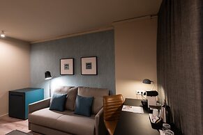 Atenea Rekord Suites