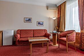 Natsionalny Hotel