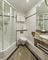 Natsionalny Hotel