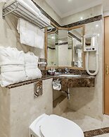Natsionalny Hotel