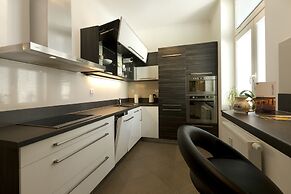 Apartment Karla Capka Street