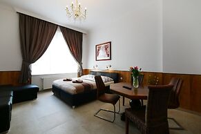 Apartment Karla Capka Street