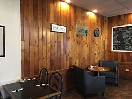 Altona Hotel