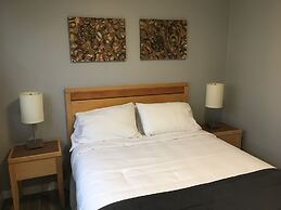 Altona Hotel