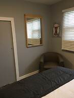 Altona Hotel