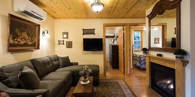 Thorp House Inn & Cottages