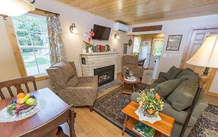 Thorp House Inn & Cottages