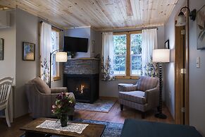 Thorp House Inn & Cottages