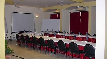 The Maple Leaf DLF Cyber City