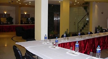 The Maple Leaf DLF Cyber City