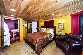 Stone Manor Boutique Inn