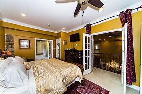 Stone Manor Boutique Inn