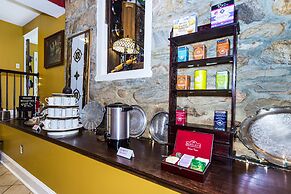 Stone Manor Boutique Inn