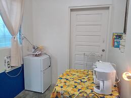 Hacienda Tropical Guest House