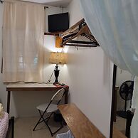 Hacienda Tropical Guest House