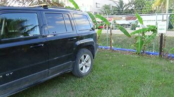 Hacienda Tropical Guest House