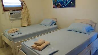 Hacienda Tropical Guest House