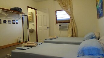 Hacienda Tropical Guest House