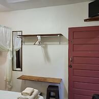 Hacienda Tropical Guest House