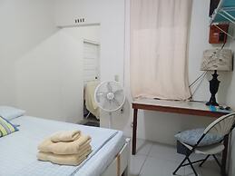 Hacienda Tropical Guest House