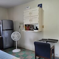 Hacienda Tropical Guest House