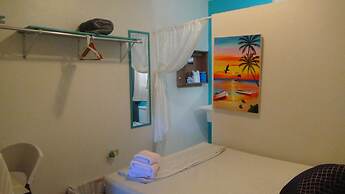 Hacienda Tropical Guest House