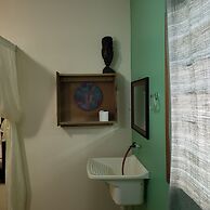 Hacienda Tropical Guest House