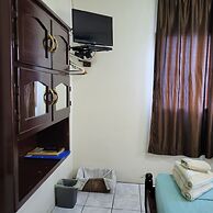 Hacienda Tropical Guest House