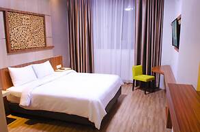 Ayola First Point Hotel Pekanbaru