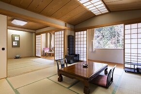 Sounkyo Onsen Choyo Resort Hotel