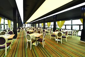 Business Hotel Conference Center & Spa