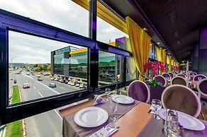 Business Hotel Conference Center & Spa