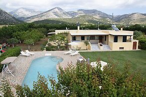 Naxos Cottage