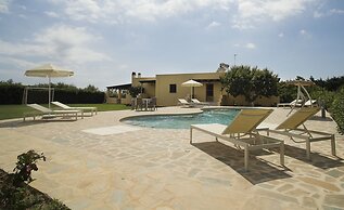 Naxos Cottage