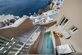 Ammos Oia Mansion