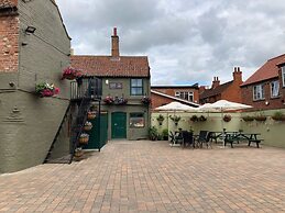 Beaumond Cross Inn
