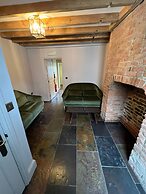 Beaumond Cross Inn