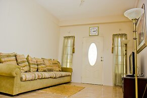 Port of Spain Breezy Guest Apartment
