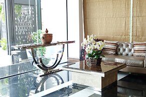 Methavalai Residence