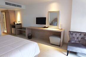 Methavalai Residence