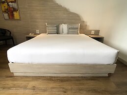 Methavalai Residence