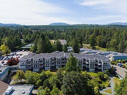 Pacific Shores Resort & Spa