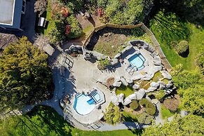 Pacific Shores Resort & Spa