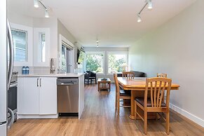 Pacific Shores Resort & Spa